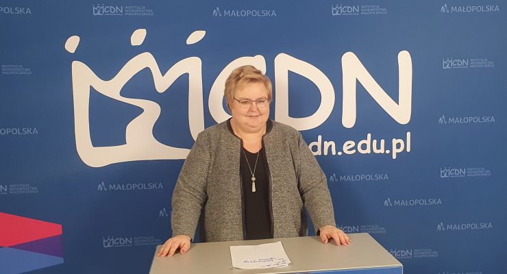 Na zdjęciu prowadząca Joanna Niedziałek