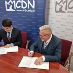 Na zdjęciu dr Łukasz Cieślik, dyrektora MCDN oraz Jan Gąsienica-Walczak, dyrektor WUP