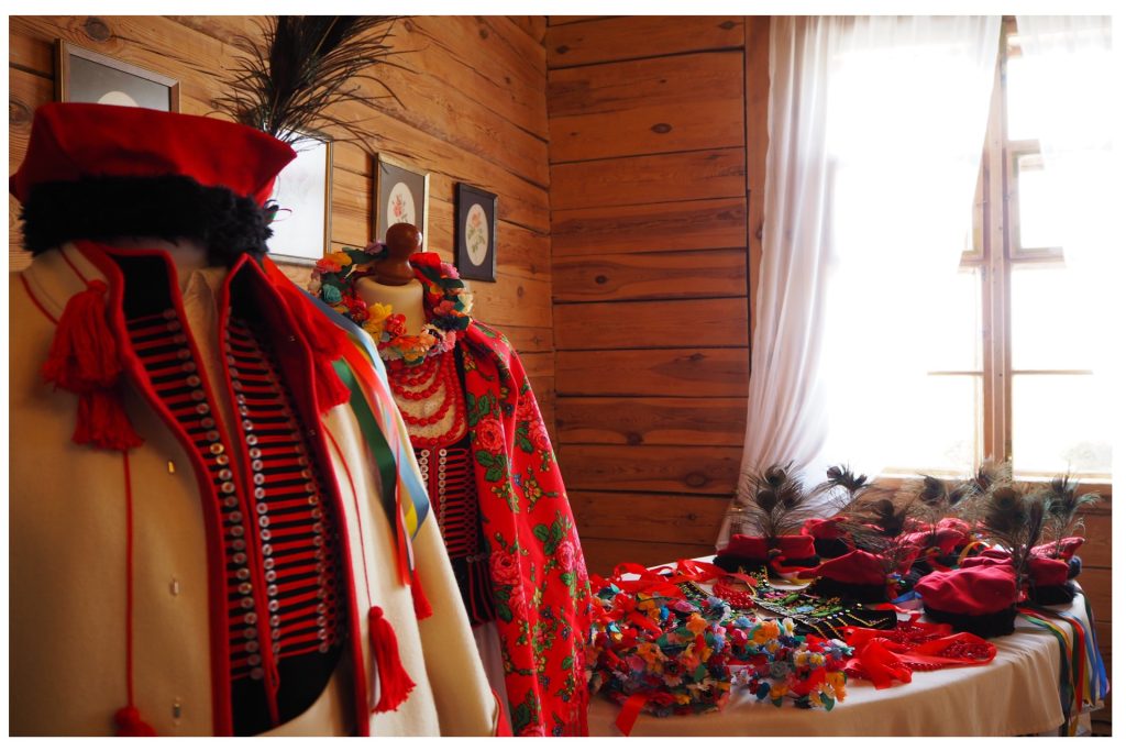 Muzeum Nadwiślański Park Etnograficzny w Wygiełzowie i Zamek Lipowiec