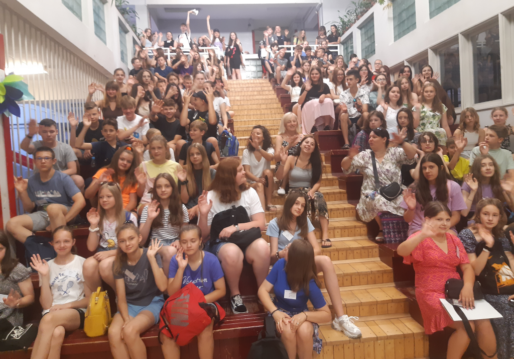 Uczestnicy podczas rozpoczęcia LSMT