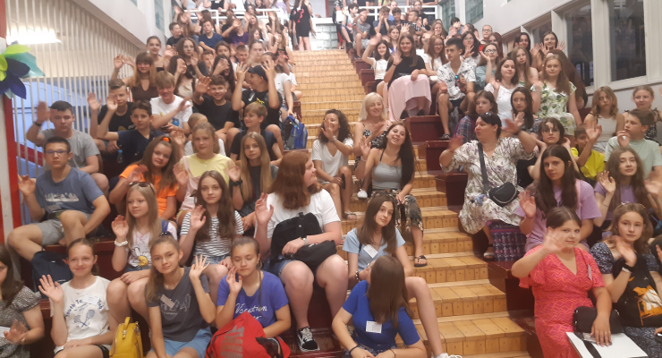 Uczestnicy podczas rozpoczęcia LSMT