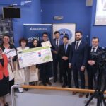 Laureaci II miejsca - Uczniowie z I LO w Limanowej