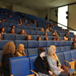 Uczestnicy konferencji w trakcie słuchania prelekcji