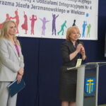 Agnieszka Myślak - dyrektor szkoły i Małgorzata Dutka - Mucha wicedyrektor MCDN OK