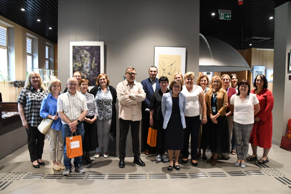 uczestnicy Akademii Dziedzictwa Pamięci