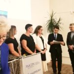 wręczenie certyfikatów