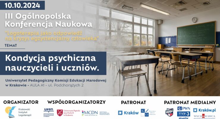 sala wykładowa, tablica, ławy, krzesła