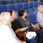 Prelegentki konferencji, dr Małgorzata Dutka-Mucha, wicedyrektor ds. Ośrodka MCDN w Krakowie