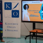 Magdalena Bubula w trakcie prelekcji