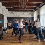 taniec integracyjny - wężyk