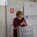 Prowadząca konferencję: Halina Pulchny – nauczyciel konsultant, MCDN Ośrodek w Krakowie