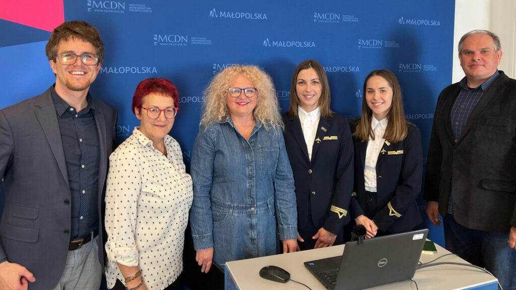 dr Michał Zatorski Agata Wdowik Jolanta Czuchnowska Monika Trojanowska Sylwia Orzeł Zbigniew Porada